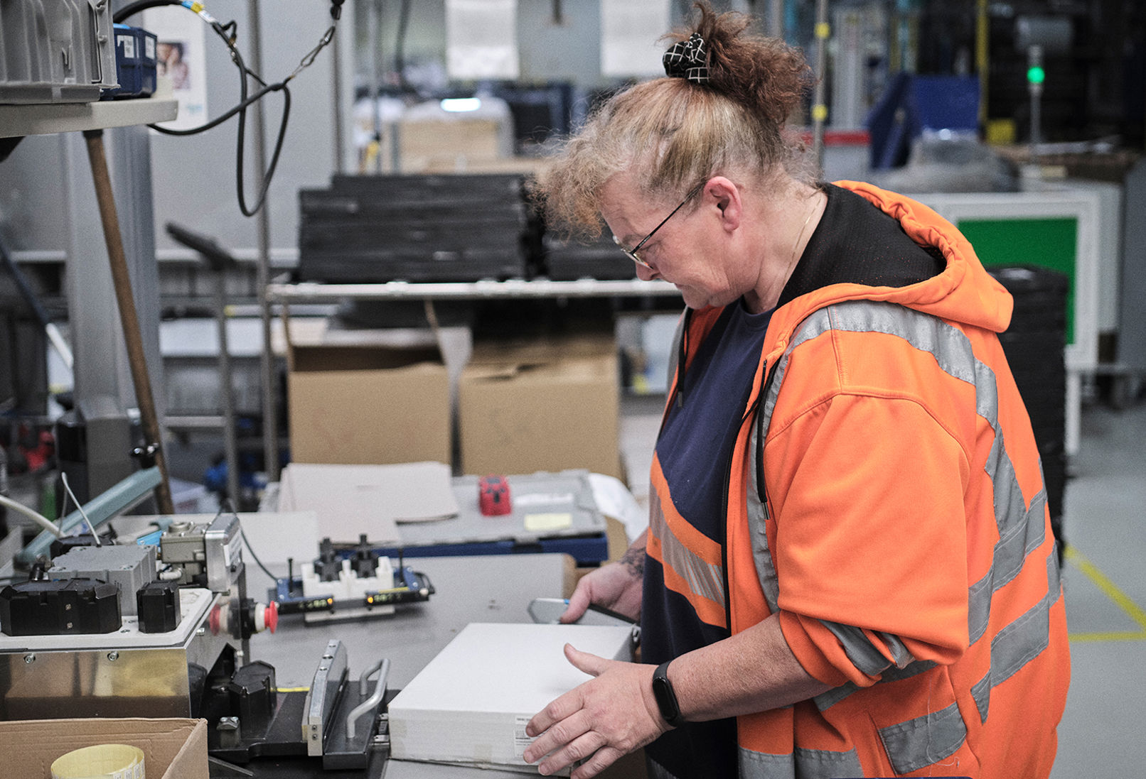 job på produktionsfabrik